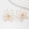 Pendientes de clip con perlas de imitación y diamantes vintage, con explosiones transfronterizas europeas y americanas, con cuentas redondas exageradas y flores de sol para mujer