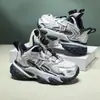 Zapatos Deportivos de Cuero con Botones para Papá de Fábrica Directa, Antideslizantes, Versátiles para Niños, Zapatos de Baloncesto para Exteriores, Zapatillas de Correr Transpirables con Suela Gruesa