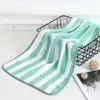 Toalla de Terciopelo Coral de Punto de Urdimbre, No Pierde el Pelo Fácilmente, Regalo de Supermercado, Puesto Callejero, Toalla de Baño para el Hogar, Toalla de Baño Absorbente, Suave y Cómoda