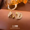 Brincos de Clipe Elegantes e Luxuosos para Bobina de Mosquito para Mulheres Sem Furos nas Orelhas, Brincos de Moda Exquisitos e Versáteis, Brincos Personalizados de Alta Qualidade para Atacado