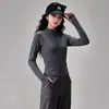 Novo Conjunto de Yoga Feminino Plus Size com Veludo, Jaqueta de Manga Longa com Gola Alta e Calça de Cintura Alta, Peça Dupla Esportiva Profissional para Fitness e Corrida Matinal