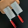 Cuchillo para patatas de lobo cuchillo ondulado para patatas corte de flor casero cuchillo para papas fritas suministro para puesto de tienda de 1 yuan