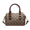 Bolso tipo almohada para mujer transfronterizo, modelo nuevo 2026, estampado floral vintage, sensación de alta gama, bolso de mano Boston para mujer y bolso pequeño cruzado