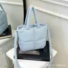 Bolsa de Algodón Rellena de Plumas Transfronteriza para Mujer, Bolsa Tote Espacio Acolchado Simple, Bolso de Mano Cuadros Suave, Bolso de Hombro, Bolso Cruzado