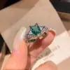 Anillo Abierto Redondo de Circonita Super Brillante, Lujo Ligero, Moda de Alta Gama, Anillo Simple para Dedo Índice, Diseño Único, Joyería de Nicho para Mujer