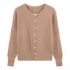 Chaqueta corta de estilo moderno y suave, perfecta como capa base, con un diseño único y un toque de atractivo nicho.; cárdigan de punto con pelo de mapache para mujer de otoño e invierno