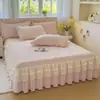 Falda de Cama Acolchada de Terciopelo de Leche Francés Colcha Pieza Única Encaje Estilo Princesa Falda de Cama Protector de Cubierta de Cama Temporada Otoño Invierno