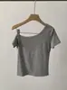 Camiseta Omalai Spicy Girl de Hombros Descubiertos con Cuello Diagonal de Manga Corta 2026 Nuevo Estilo Primavera y Verano Color Sólido Ajuste Delgado Top 6192