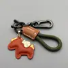 Hazte Rico Inmediatamente Colgante de Llavero para Coche Hecho a Mano de Cuero de Vaca Cuerda de Llavero Elegante Simple Exquisito para Pareja Hombre y Mujer