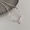 Colar de pérolas de imitação de prata quebradas 2024 Novo estilo de corrente de suéter de luxo leve de alta qualidade Acessórios elegantes de outono e inverno