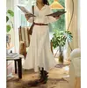 Falda blanca retro estilo francés de cintura alta en línea A para mujer, nueva colección otoño 2026, falda larga entalladora y acampanada