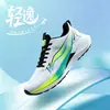 Zapatillas de running de verano para hombre y mujer, nuevo modelo de zapatillas deportivas para pareja, zapatillas deportivas de malla antideslizantes, zapatillas de running ligeras con rebote