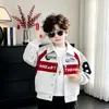 Chaqueta para niño para primavera y otoño 2026 nuevo estilo, moderna, genial, elegante, a la moda, chaqueta de béisbol coreana de otoño para niños