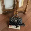 Bolsa de corrente com padrão de losangos, moda feminina nova outono/inverno 2026, bolsa de mão requintada, bolsa de ombro de nicho, bolsa transversal quadrada pequena