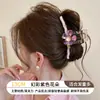 Pinza de tiburón fresca y elegante con un ambiente suave, nuevo pasador de flores 2026 para mujer, accesorio para el cabello versátil