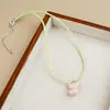 Collar de Cuentas de Semilla Coloridas Hecho a Mano de Venta Caliente Transfronteriza con Colgante de Oso en Degradado, Gargantilla Versátil de Diseño de Nicho para Mujeres