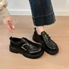 Sapatos Femininos Pequenos de Couro Estilo Britânico 2026 Outono Versátil Novos Mary Janes Confortáveis Sola Macia Sapatos de Uma Sola Sapatos de Salto Grosso Loafers