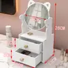 Espejo pequeño plegable estilo ins, espejo de maquillaje para dormitorio de estudiantes, espejo de tocador masculino, espejo de escritorio portátil para el hogar.