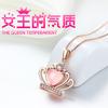 Venta al por mayor del fabricante Moda coreana Versátil Collar con colgante de flor de corona de piedra de hibisco Colgante moderno Mercado transfronterizo