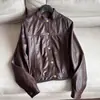 2026 Piel de Oveja Estilo Vintage Reductor de Edad Cuello Redondo Chaqueta Corta Abrigo de Cuero para Mujer Venta al por Mayor B5AW66518