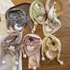 Bufanda triangular simple de estilo coreano para niños para otoño e invierno, calentador de cuello con doble pompón para niños pequeños, bufanda suave a prueba de viento para niños y niñas