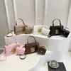 Bolsa Quadrada Pequena da Moda 2026 Inverno Nova Moda Versátil Simples Casual Texturizada Ombro Transversal Bolsa de Mão