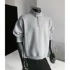 Moletom cinza estilo americano com retalhos, gola alta com zíper parcial para homens, nova marca da moda outono 2026, peça superior solta e resistente