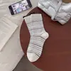 Calcetines Finos de Algodón Puro para Mujer, Primavera y Verano, a Media Pantorrilla, Sin Costuras, Transpirables, Blancos, Lindos Dibujos Animados, Estilo Holgado, Ins de Estilo Universitario