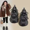 Zapatillas Deportivas Infantiles 2026 Primavera y Otoño Nuevo Estilo Zapatos tipo "Dad Shoes" para Niños Zapatos Casuales para Estudiantes Zapatos Versátiles para Exteriores con Forro de Felpa para Niñas