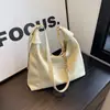 Bolso Grande de Moda para Viajar Mujeres 2024 Nuevo Diseño Vintage de Nicho Bolso Tote de Alta Gama para Hombro