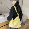 Bolsa de Lona Casual de Grande Capacidade para Mulheres 2026 Nova Leve Versátil para o Dia a Dia Bolsa de Ombro Único Transversal Bolsa Tote Plissada