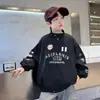 Chaqueta de otoño para niño, chaqueta estilo americano con cuello alto, para niños de talla mediana y grande, nueva colección primavera y otoño 2026, top moderno de corte holgado