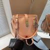 Bolsa Pequena de Verão para Mulheres Pedido Estrangeiro 2026 Nova Bolsa Versátil de Ombro Transversal Estilo Coreano Bolsa de Mão com Toque de Luxo Bolsa Saco