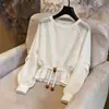 Novedad Otoño 2026 Camisa Blanca Cruda de Manga Larga para Mujer Holgada Ceñidor en la Cintura Adelgazante Camisa Base para el Trabajo Elegante Moderna