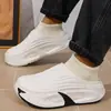 Pantuflas de algodón para hombre 2026 modelo nuevo para invierno, adecuadas para usar en exteriores, con forro polar adicional para abrigar, impermeables, antideslizantes, suela suave, engrosadas y con talón cubierto