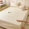 Funda de cama/colchón de una sola capa con impresión personalizada hecha de tela gruesa vieja, también adecuada como funda de alfombrilla fresca