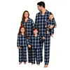 Nuevo conjunto de pijama casual de moda a cuadros con solapa, manga larga, estilo navideño europeo y americano transfronterizo, para familia, padre e hijo 2636