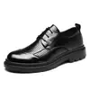 Nuevos zapatos casuales de cuero para hombre de verano, zapatos formales de negocios para hombre, zapatos de estilo británico, zapatos casuales para novio de hombre, venta al por mayor