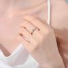 Anillo de plata de ley S925 bañado en oro champán con moissanita de 30 puntos, anillo para mujer adecuado para uso diario, diseño simple