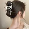 Pinza de garra grande versátil coreana para cabello grueso, pinza de tiburón para mujer, pasador elegante y moderno para recogidos