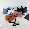 Bolsa de Ombro Casual Simples de Grande Capacidade Nova Versátil da Moda Transversal Bolsas de Ombro Múltiplas Camadas Bolsa Tote Feminina