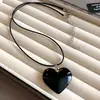 Celebridad de Internet Bolso de Cuero para Cambiar la Cabezal de Auriculares Collar para el Cuello Cadena de Lana Simple de Alta Gama Moda Todo-partido Collar Joyería