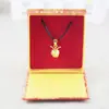 Collar de cuerda de cuero con forma de manzana pequeña chapado en oro amarillo de fábrica, regalo sagrado, colgante de manzana pequeña chapado en oro de 24 quilates