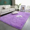 Alfombra de Pelo de Seda de Color Sólido Transfronteriza Alfombra Sencilla para Mesa de Café de Sala de Estar Alfombra Completa para Mesita de Noche de Dormitorio Alfombra de Pelo Largo PVpile Felpudo