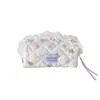 El nuevo portalápices con ribete de encaje de Hisocute es una bolsa de papelería para estudiantes de alta apariencia con gran capacidad, adecuada tanto para lápices como para maquillaje.