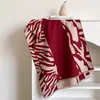 Bufanda de Jacquard Doble Cara Imitación Cachemir con Patrón Único de Cebra Abstracta para Mujer, Estilo con Borlas, Moderna y Genial para Otoño e Invierno