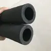 Tela laminada de baja presión superficie de tela brillante tubo de goma negro entrega de agua tres pegamento dos líneas tubería hidráulica de goma para aceite tubería de calefacción de automóvil