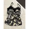 Camisola Sexy de Deseo Puro Estilo Francés Ropa de Dormir para Mujer, Nuevo Conjunto de Verano de Seda Helada con Parches de Encaje Camiseta sin Mangas y Shorts Ropa de Casa