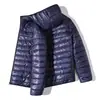Nueva chaqueta ligera acolchada de algodón 2026, unisex, versátil, ligera, abrigo fino de algodón, talla grande, prenda exterior con capucha para otoño/invierno
