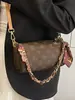 2025 Nuevo Otoño e Invierno Estampado Presbiópico Bolso Almohada para Mujer Bolso de Hombro con Cadena de Estilo Casual Simple de Moda